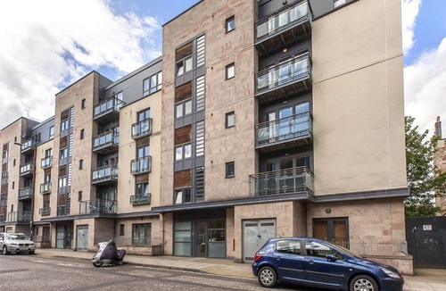 Tollcross Apartment | Fountainbridge Residence