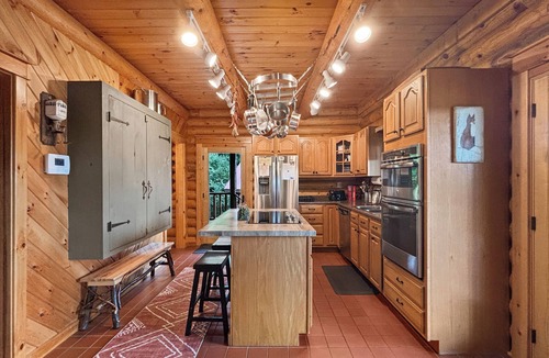 Shirley House | Fox Quarry Lodge (Direct ATV and Snowmobile Trail Access!)