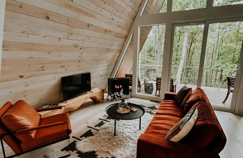 Rockbridge Cabin | Fox Ridge-Black Alder Lodging