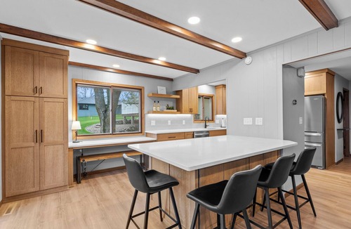 Alexandria Cabin | Frankie's Place- Remodeled Oasis - On The Chain