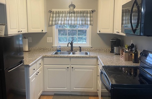 Killbuck House | French Ridge Retreat 25 mins from Amish Country and Mohican area.