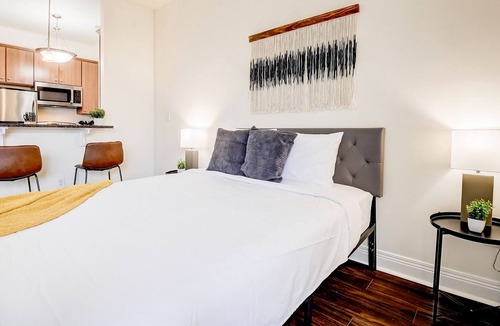 Cole-Noble District Apartment | Frontdesk | Studio Apt by Lucas Oil Stadium