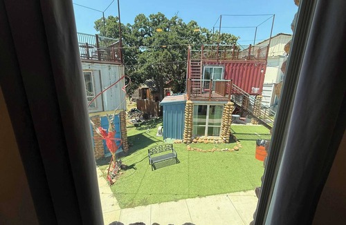 Medicine Park House | FT Book a Mountain View Suite 1BR/1BA - Slps 4