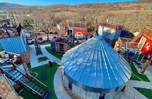 Medicine Park House | FT Book a Mountain View Suite 1BR 1BA - Slps 4 Suite