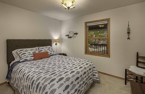 Lac du Flambeau Cabin | Full Loon Cabin by Patriot Properties