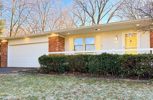 Carmel House | Full Ranch Style 3BD Home with WiFi, AC in Downtown Carmel