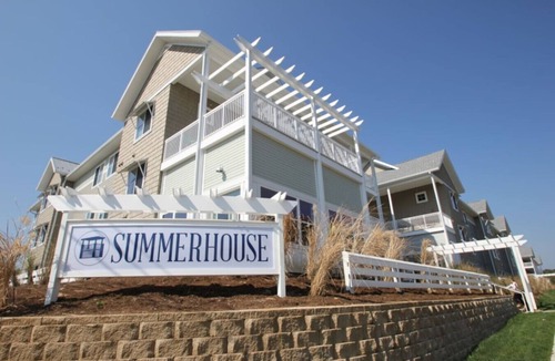 Bloomington Apartment | Fully equipped 2 Bedroom with Amenities