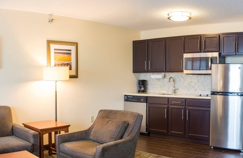 Fargo Condo | Fully Equipped Suite | Free Wi-Fi, Free Breakfast