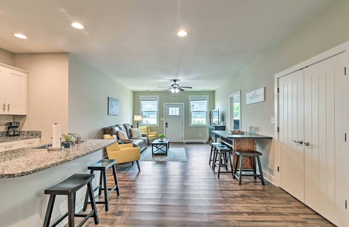 Bowling Green Apartment | Fully Furnished Mid-Term Rental 2 Bedroom 2 Bath in Bowling Green! Min 30 days.