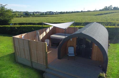 Stewarton Cabin | Fulshaw Mill Holidays