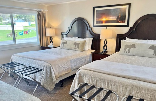 Hulls Cove Hotel | Gallagher`s Travels Room Fourteen (Double Queen)