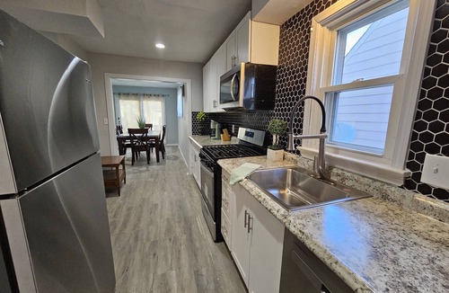 Cleveland House | Game room. FULLY fenced. Safe and quiet neighborhood