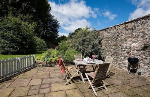 Denholm Cottage | GARDEN COTTAGE - peaceful rural cottage in Scottish countryside