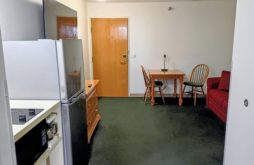 Garrison Hotel | Garrison Inn & Suites