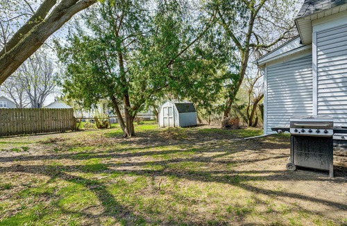Port Huron House | Gateway to Dtwn Port Huron & Lake! Cozy Home