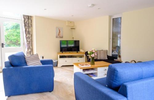 Pentrefelin House | Gelli Barn
