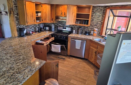 Timberon Cabin | Geronimo Cabin - Fireplace, Lake & Fishing