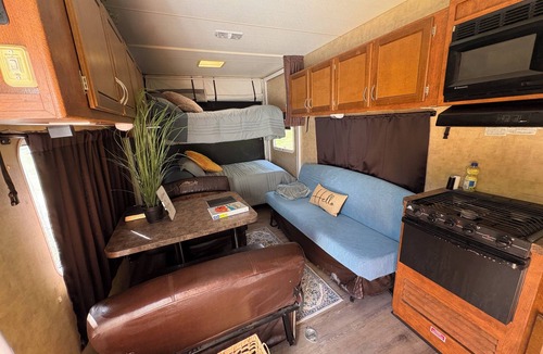 Stanton House | Glamping with your fur babies by Red River Gorge and Natural Bridge.