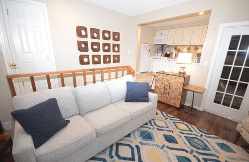 Maple City Condo | Glen Arbor condo in the woods w/screened porch, A/C, washer/dryer