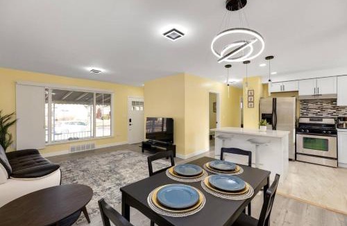 Redford House | Gn2 - Bright & Serene Private Room & Fast Wi-Fi, Free Parking