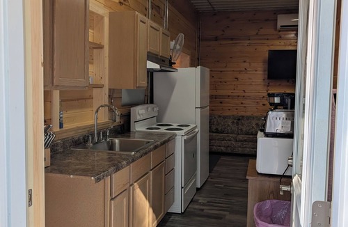 Baudette Cabin | Golden Walleye Getaway. Close to local attractions & lots of off street parking