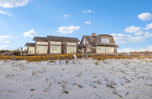 Kennebunk House | Goochs Only Beachside Cottage