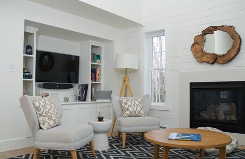 Kennebunkport House | Goose Rocks Beach. New 4 Br/2 Ba, Sleeps 10. 10 min walk to beach. 0.5 acre