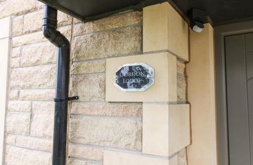Swinton House | Gordon Lodge