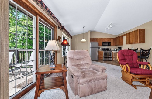 Eagle River Condo | Gorgeous Condo on Duck Lake with indoor pool and onsite volleball, tennis and fi