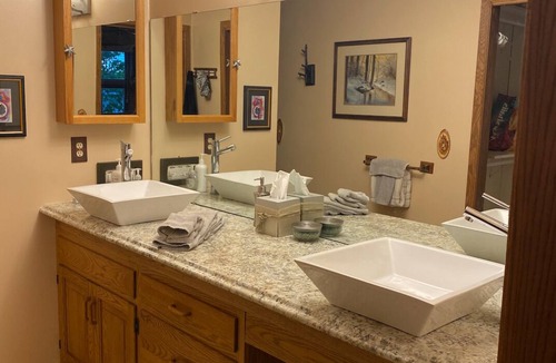 Minocqua House | Gorgeous Northwoods Retreat