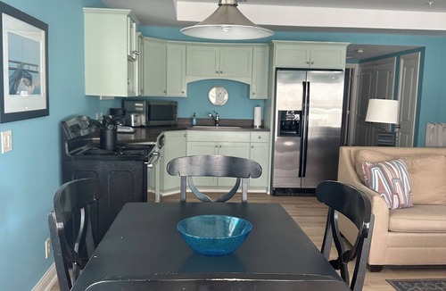 Grand Haven Condo | Grand Haven Cottages - 1 Bedroom Condo with Pool