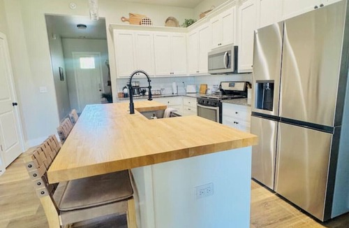 Stillwater House | Grandview Farmhouse in the heart of Stillwater