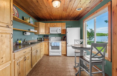 Annandale Cabin | Granite Cabin | Lakefront Retreat w/Private Dock