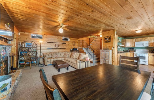 Annandale Cabin | Granite Cabin | Lakefront Retreat w/Private Dock