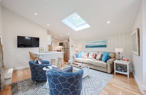 Rockport House | Granite Cottage: Pigeon Cove Delight