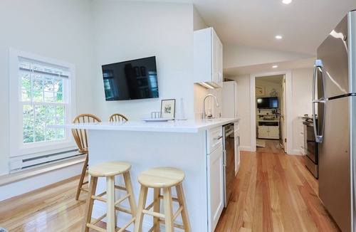 Rockport House | Granite Cottage: Pigeon Cove Delight