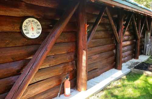 Grayling Cabin | Grayling MI - Fisherman's Log Cottage on the Holy Waters of the AuSable River