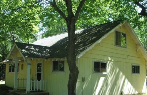 Drummond Cabin | Great all year round cabin. This 3 bedroom 1.5 bath is close to town.