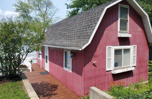 Grant Cottage | Great family cottage on quiet Hess Lake