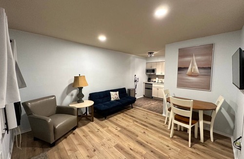 Lexington Apartment | Great Lakes Resort - Jr Suite - Suite 7