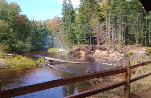 Paradise RV Rental | Great Lakes Yurt Camp: Kingfisher Yurt