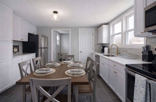Lee's Summit House | Great Stay 3BR Home Walkable