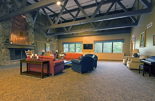 Argillite Cabin | Greenbo Lake State Resort Park