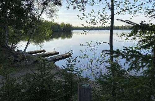 Woodruff House | Gresham Shores - Lil' Sunfish - PET FRIENDLY