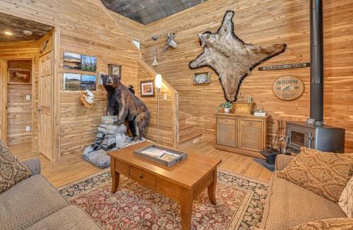 Cub Run House | Group Escape 3 Mi to Nolin Lake! Fish, Hike & Boat