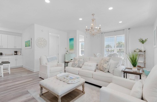 Gulf Place Condo | Gulf Place Residences 109