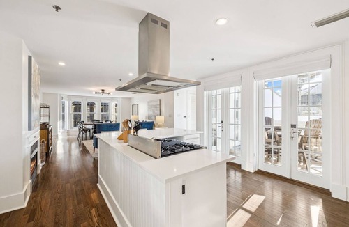 Rosemary Beach Condo | Gulf Views | Short walk to Beach and Pools