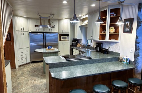 Cook House | Half Boathouse