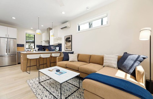 Traverse City Apartment | Hamilton Place | Bayside Building | 4 Units