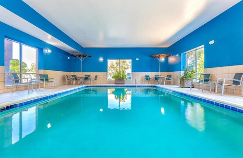 Parkersburg Hotel | Hampton Inn and Suites Parkersburg Downtown
